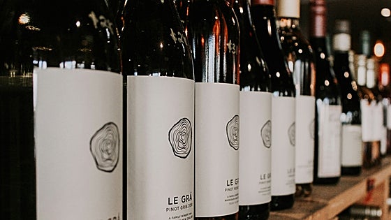 ¿Tinto o blanco? Los mejores vinos para brindar en San Valentín