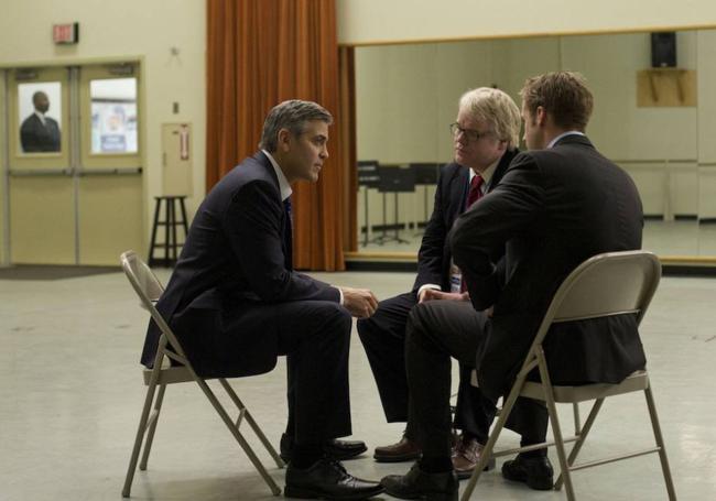 Clooney, Seymour Hoffman y Gosling en 'Los idus de marzo'.