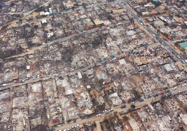 El fuego ha carbonizado barrios enteros en zonas como Quilpué.