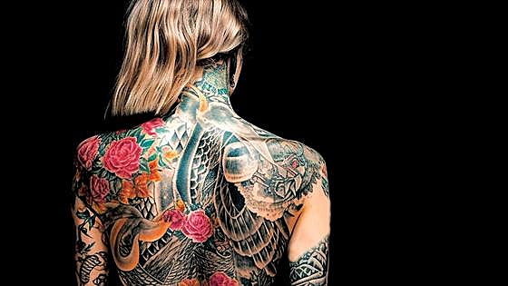 Cómo borrar u ocultar un tatuaje: resolvemos todas tus dudas