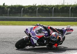 Jorge Martín, durante la primera jornada de test en Sepang.