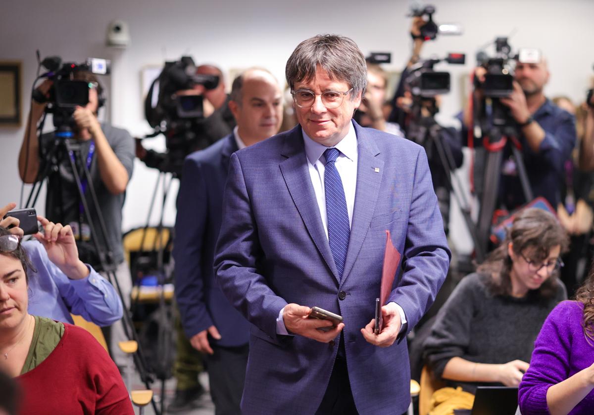 Puigdemont, en noviembre, tras la firma del acuerdo de investidura con Pedro Sánchez