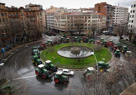 Concentración de agricultores en Pamplona, este viernes.