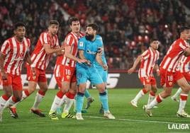 El Almería salva un punto insuficiente ante el Athletic