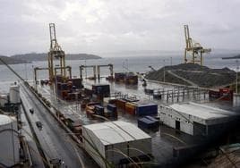 Vistas del puerto exterior de Ferrol.