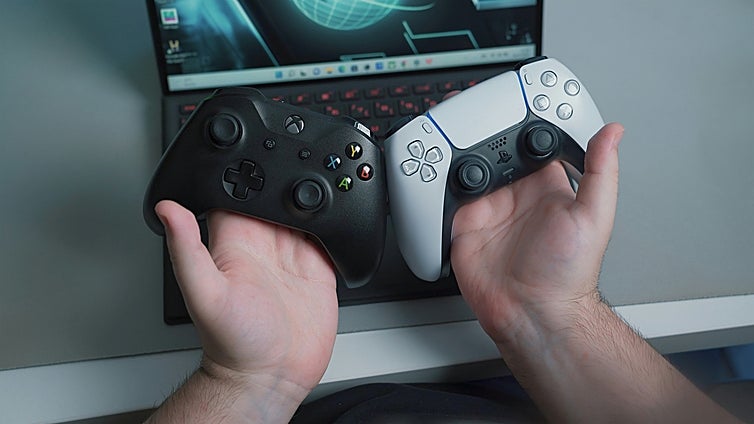 Este es el mejor mando para jugar en el PC tan cómodamente como en consola