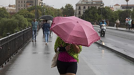 Denuncia una agresión homófoba en Jaén a manos de tres jóvenes que le golpearon e insultaron