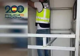 Arrestan a un policía local de Benidorm y a su hijo, agente en prácticas, en una operación antidroga iniciada en Málaga