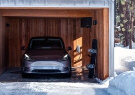 Tesla Model Y en proceso de carga