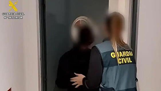 La niña de 12 años 'vendida' a una familia de Baza iba a ser obligada a casarse con otro menor