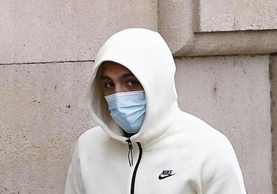 El rapero Morad, a su llegada a la Audiencia de Barcelona.