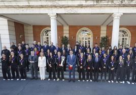 El presidente del Gobierno recibe a las campeonas de la Liga de Naciones en La Moncloa