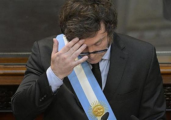 Milei, con la banda presidencial, durante el discurso que ofreció ante el Congreso.