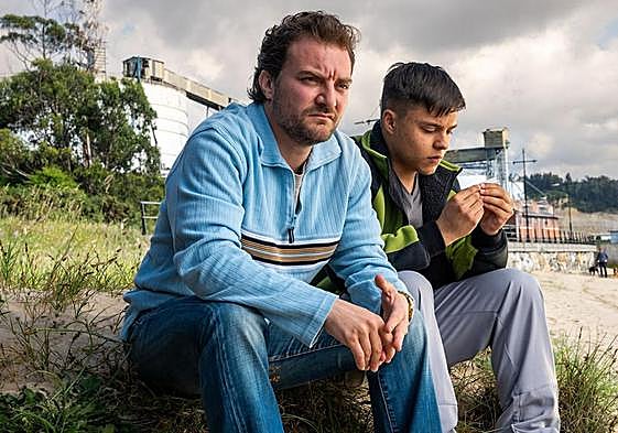 Pol López y Roberto Gutiérrez en la serie de Disney.