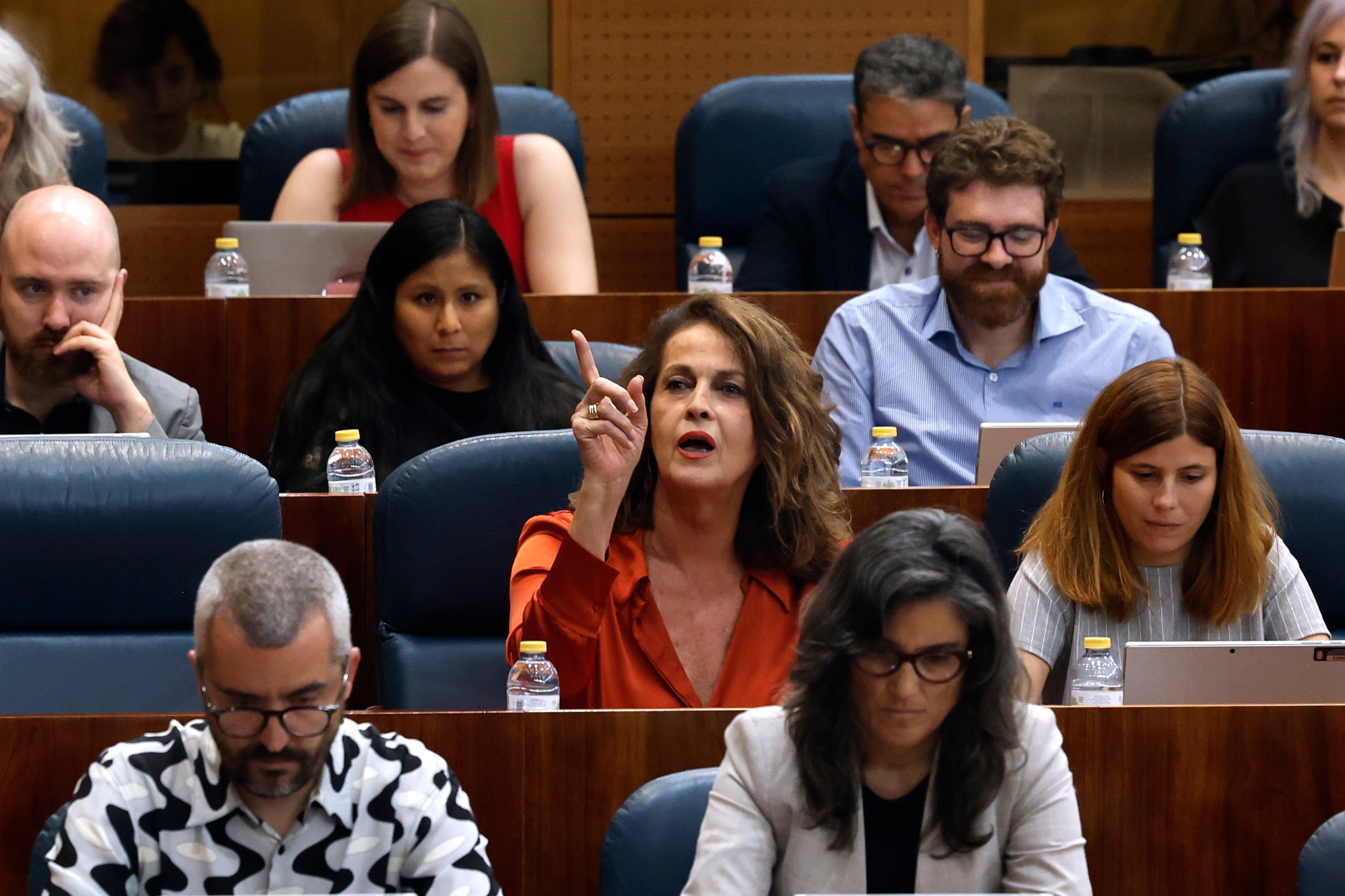 La senadora Carla Antonelli en la Asamble de Madrid