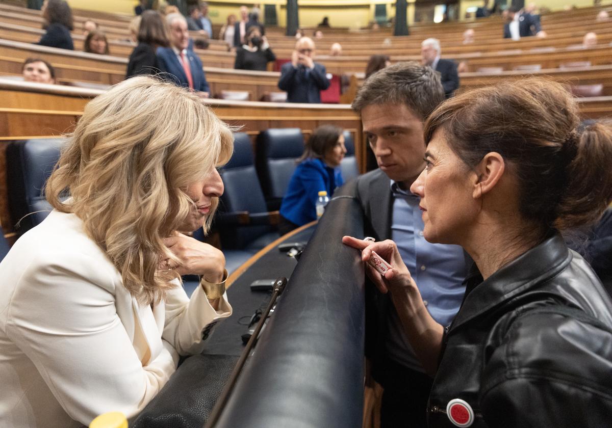 Yolanda Díaz, Iñigo Errejón, y Marta Lois.