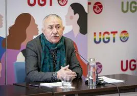 El secretario general de UGT, Pepe Álvarez, durante la rueda de prensa.