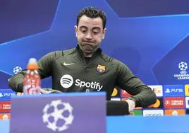 Xavi Hernández, en conferencia de prensa en la Ciudad Deportiva Joan Gamper.