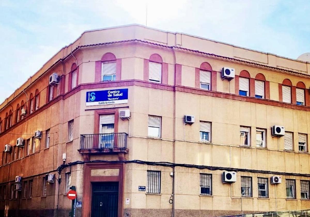 Fachada del Centro de Salud de Puertollano