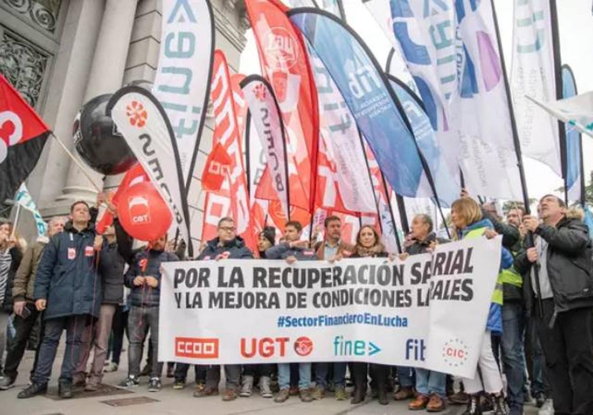 Protestas de los trabajadores del sector financiero.