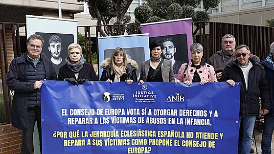 Los obispos se reúnen con las asociaciones de víctimas de abusos sexuales