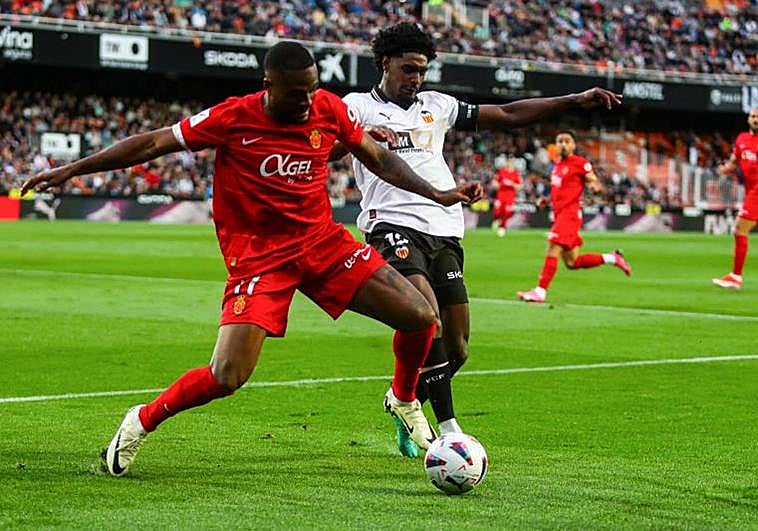 El muro del Mallorca aguanta el ataque del Valencia
