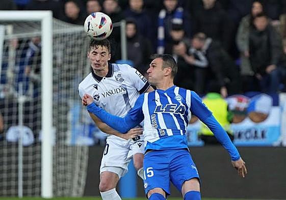 La Real mantiene su tendencia al alza ante el Alavés