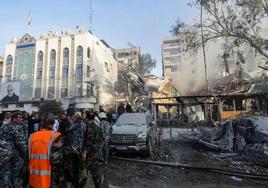 El bombardeo destruyó por completo uno de los edificios diplomáticos de Irán en la capital siria.