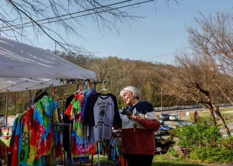 Baños de masas y euforia por el eclipse solar en América