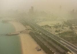 Tormenta de polvo en Kuwait.