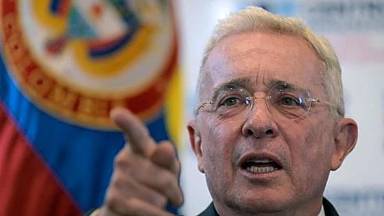 La Justicia colombiana procesa al expresidente Uribe por un delito de soborno de testigos