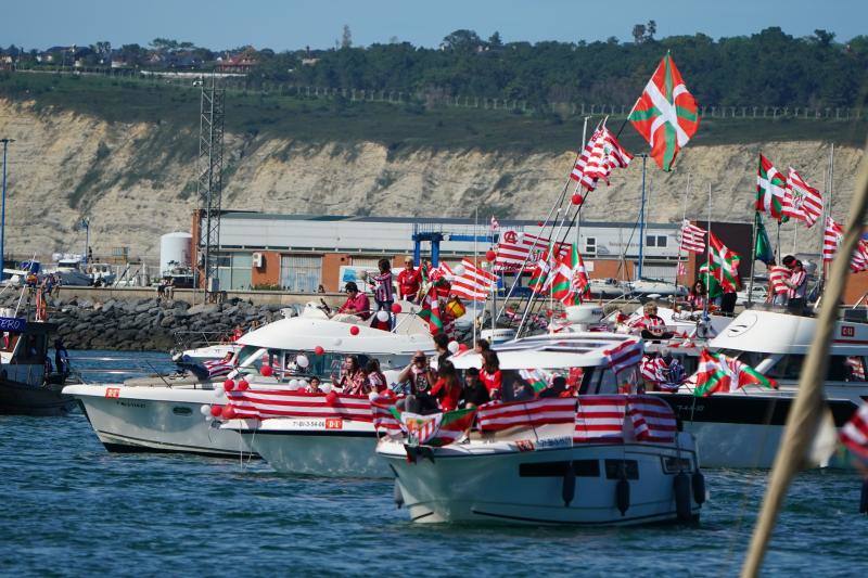 Las imágenes de la fiesta de la gabarra en Bilbao