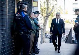 Pedro Rocha, a su llegada al Juzgado de Primera Instancia e Instrucción número 4 de Majadahonda.