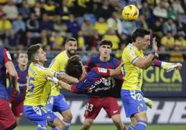 La chilena con la que Joao Félix marcó para el Barça en el Nuevo Mirandilla.