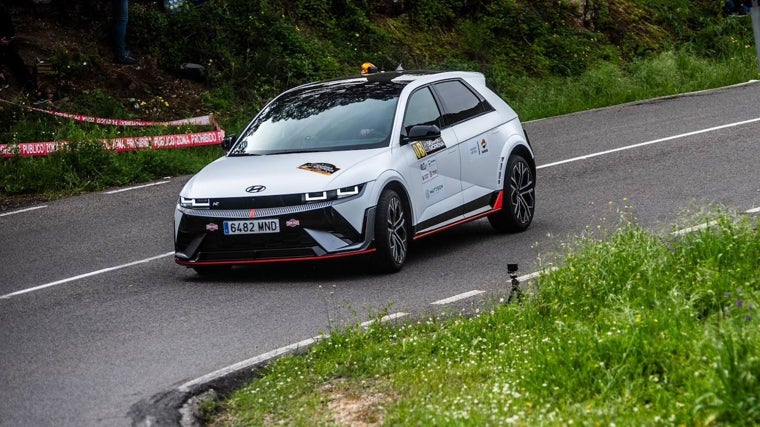 Coche 0b test-car del S-CER el nuevo IONIQ 5 N 100% eléctrico