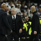 Carlo Ancelotti (i) y Pep Guardiola, a la finalización del encuentro correspondiente a los cuartos de final de la Liga de Campeones que Real Madrid y Manchester City.