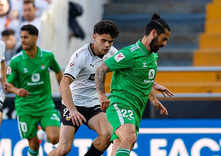 'Sorpasso' del Betis al Valencia en la pelea por Europa