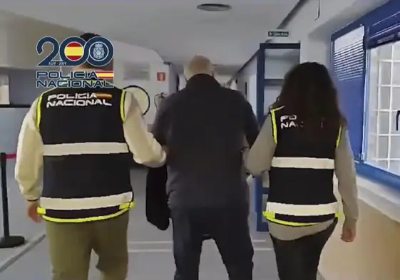 Captura del video que facilitó la Policía Nacional el pasado 10 de enero de 2024 de la detención en Marbella (Málaga) del presunto cabecilla de la Mocro Maffia.