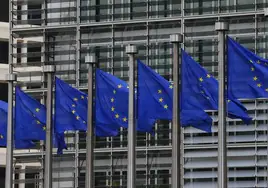Bruselas lanza una investigación contra China por «discriminar» a empresas europeas