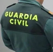 Muere un guardia civil en un registro tras ceder una planta de una nave industrial en Madrid