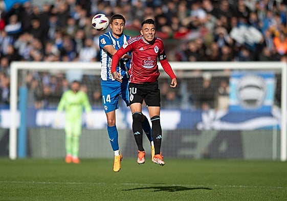El Alavés golea al Celta y acaricia la permanencia