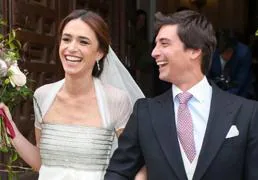 Así ha sido la boda que ha reunido a los Gómez-Acebo: del look nupcial de inspiración griega a la invitada más original