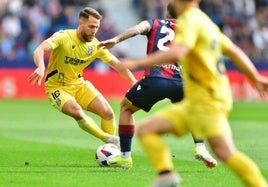 El Cartagena se acerca a la permanencia y aleja al Levante del playoff