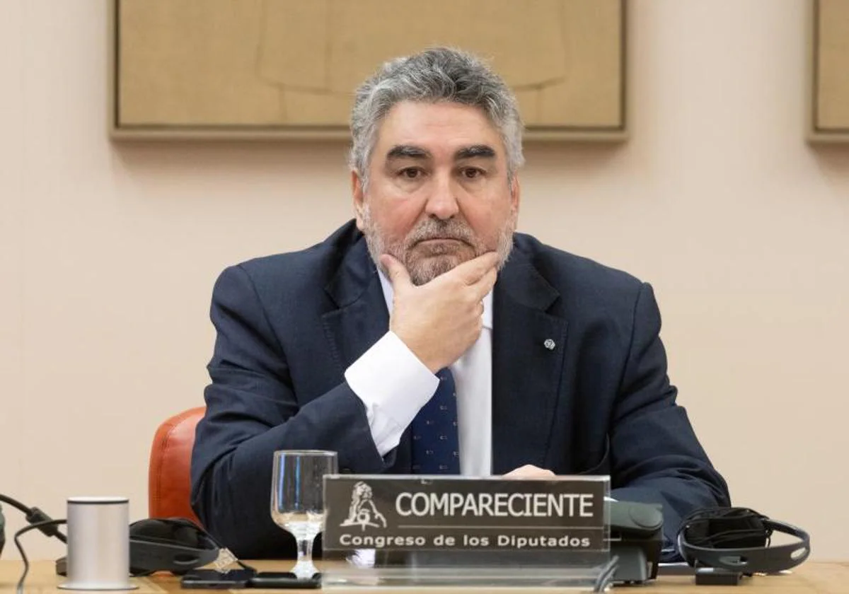 José Manuel Rodríguez Uribes, en el Congreso.