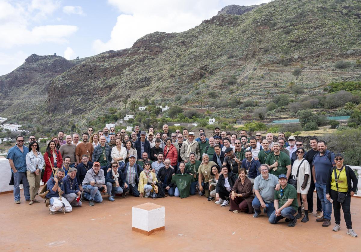 Foto de familia de los participantes en la segunda edición de Terrae durante su visita a la Finca La Laja - Los Berrazales.