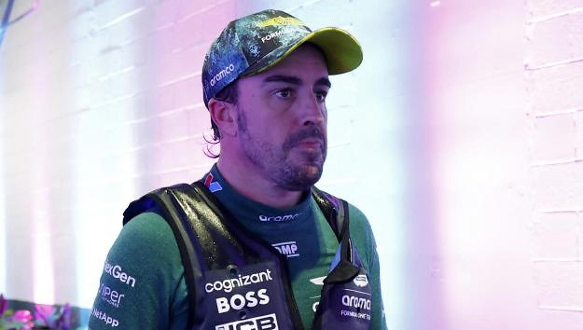 Alonso'nun unutacağı bir cumartesi: sprintte atak yaptı ve klasmanda on beşinci oldu