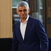 La reelección de Khan como alcalde de Londres agrava la crisis de los 'tories'