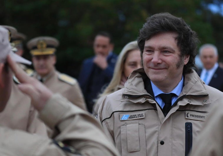 El presidente de Argentina, Javier Milei, en un acto con las Fuerzas Armadas del país.