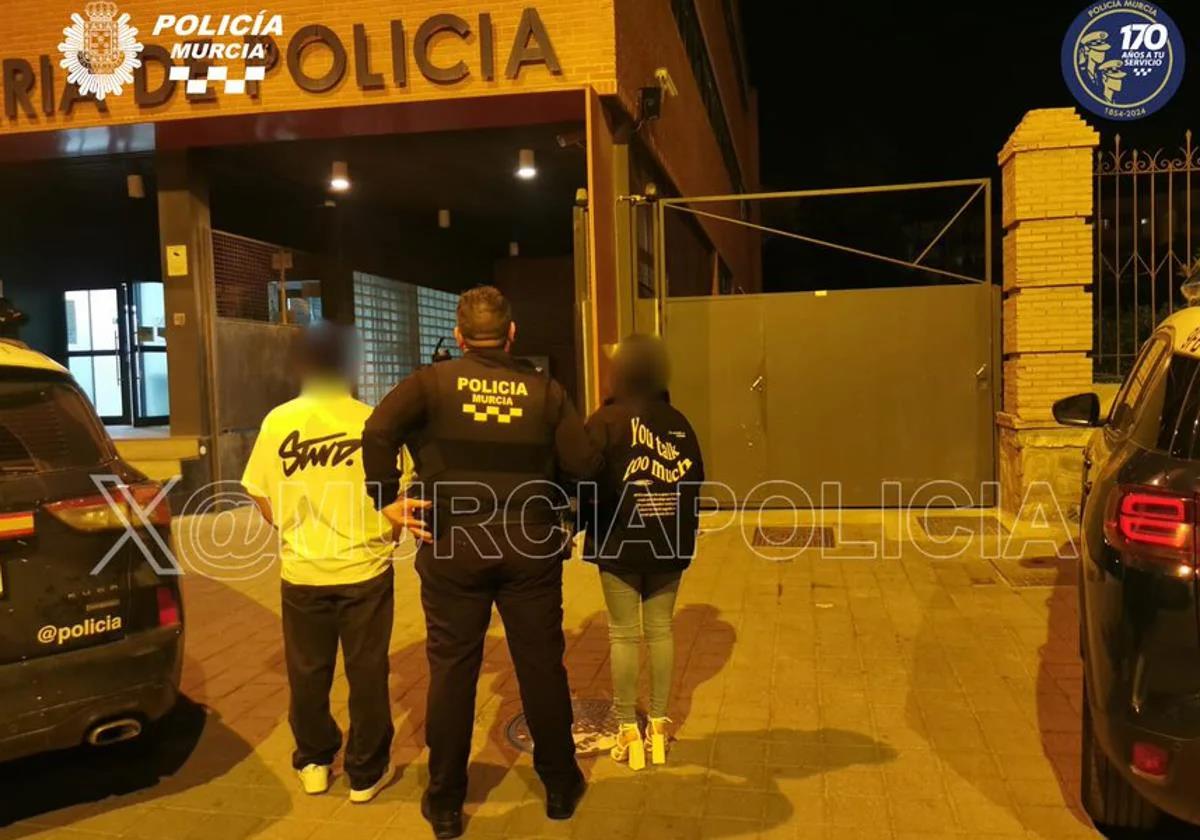 Detención de los padres del menor abandonado en Murcia.