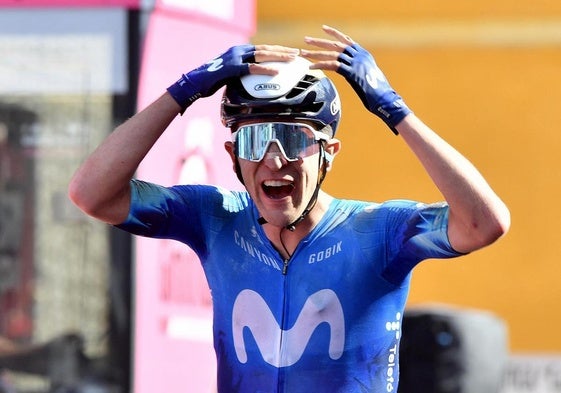 El español Pelayo Sánchez triunfa en el Giro al sprint ante Alaphilippe y Plapp